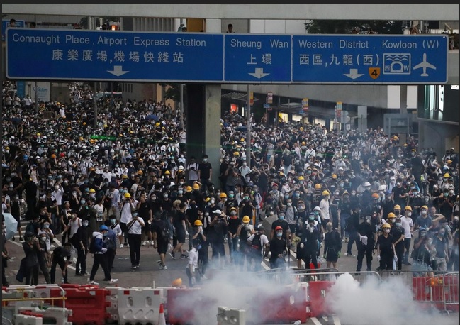 hong kong protect, protectors, demonstration, no china extradition