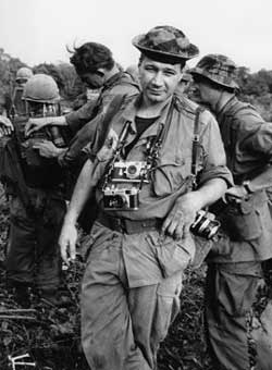 Eddie Adams, pulitzer, viet nam war, chiến tranh việt nam