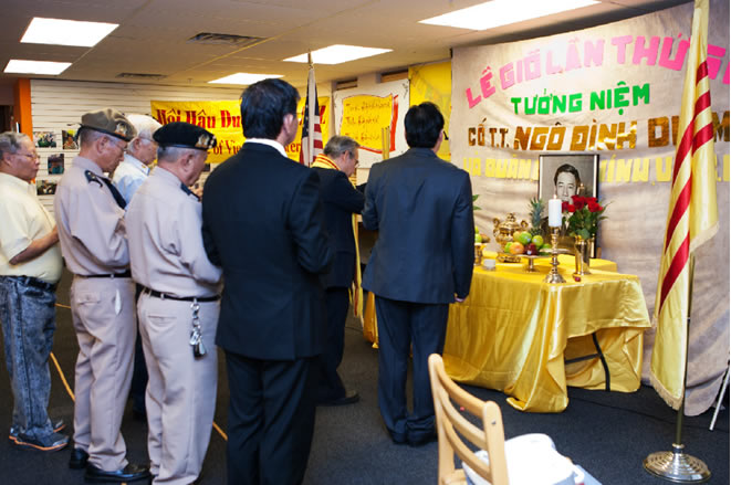 hậu duệ Việt Nam Cộng Hòa Arizona tổ chức lễ giỗ 51 năm cố tổng thống ngô đình diệm 01-11-2014