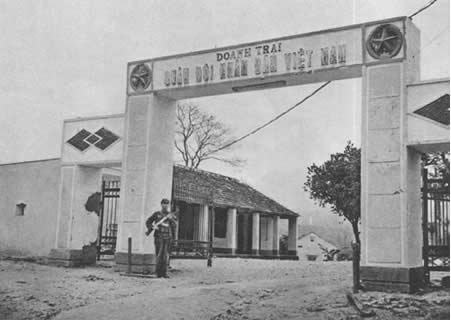 chiến tranh biên giới việt trung lần thứ nhất 1979, chiến tranh biên giới việt trung lần thứ 2 1984, trận chiến lão sơn núi đất