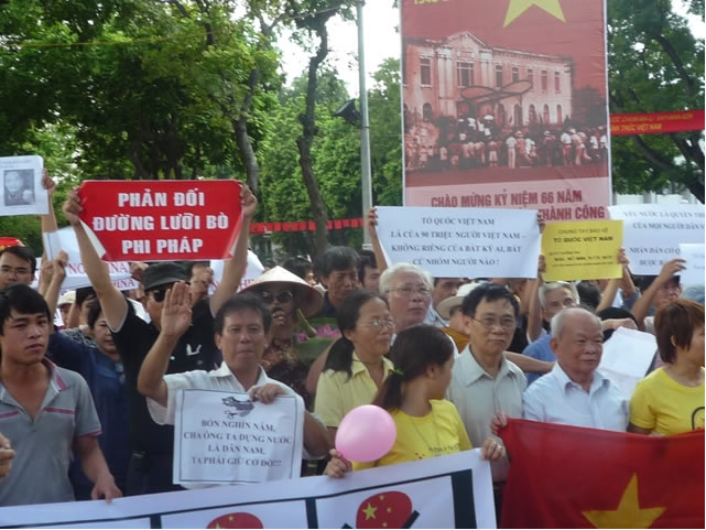 biểu tình chống tàu cộng