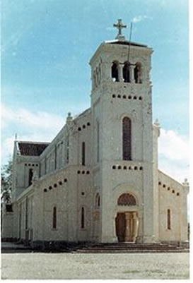 nhà thờ