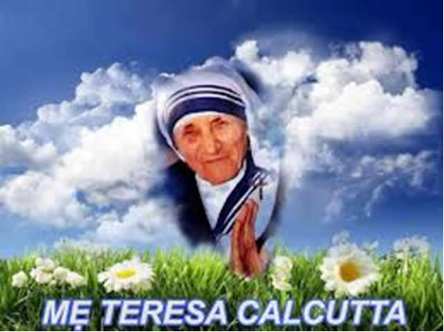 Mẹ Têrêsa có thể được tuyên thánh vào năm tới 2016